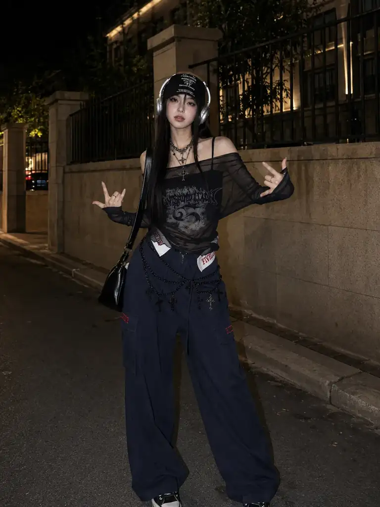 Outfit nữ Goth – LOOK #25