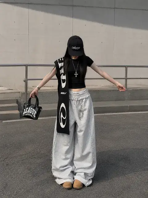 Baddie Streetwear Look #34