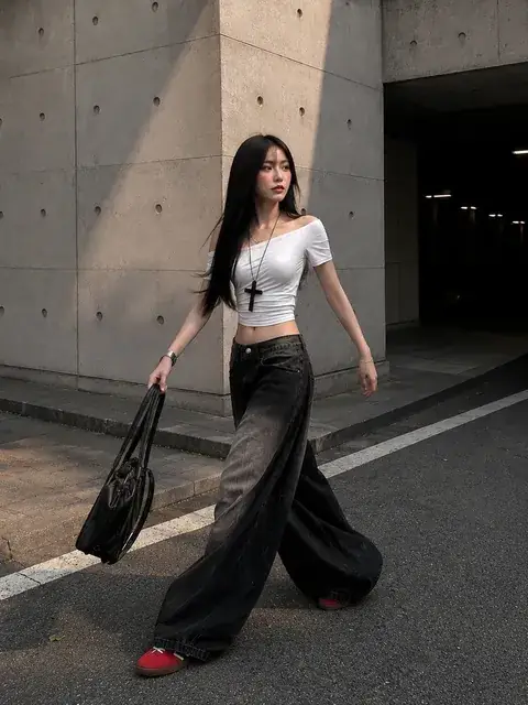 Baddie Streetwear Look #35