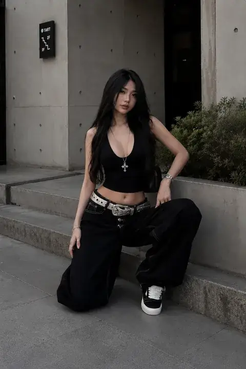Baddie Streetwear Look #32