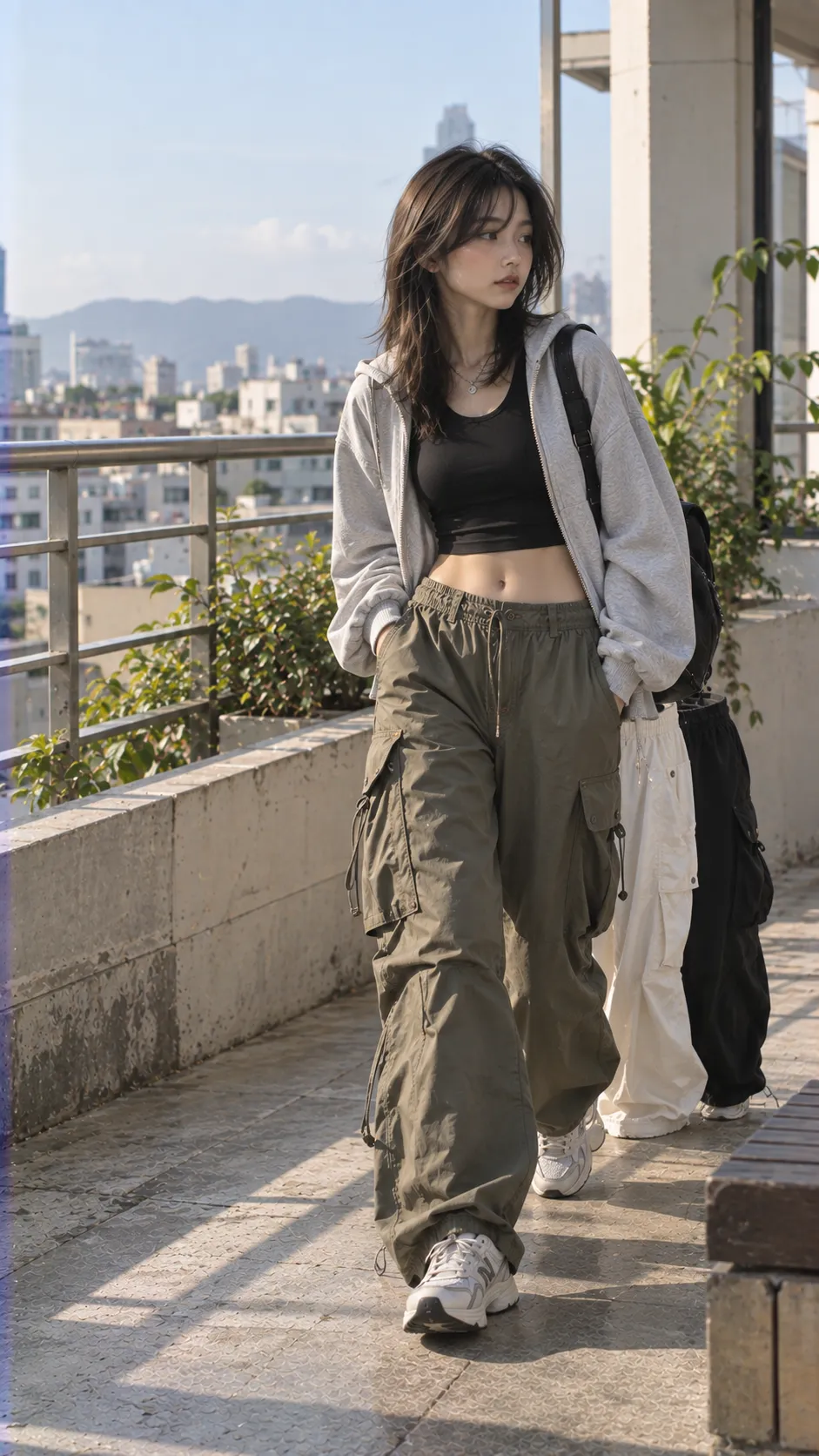 Athleisure trong Những Lỗi Khiến Athleisure Chỉ Đẹp Trong Ảnh với quần cargo, quần parachute, quần jogger